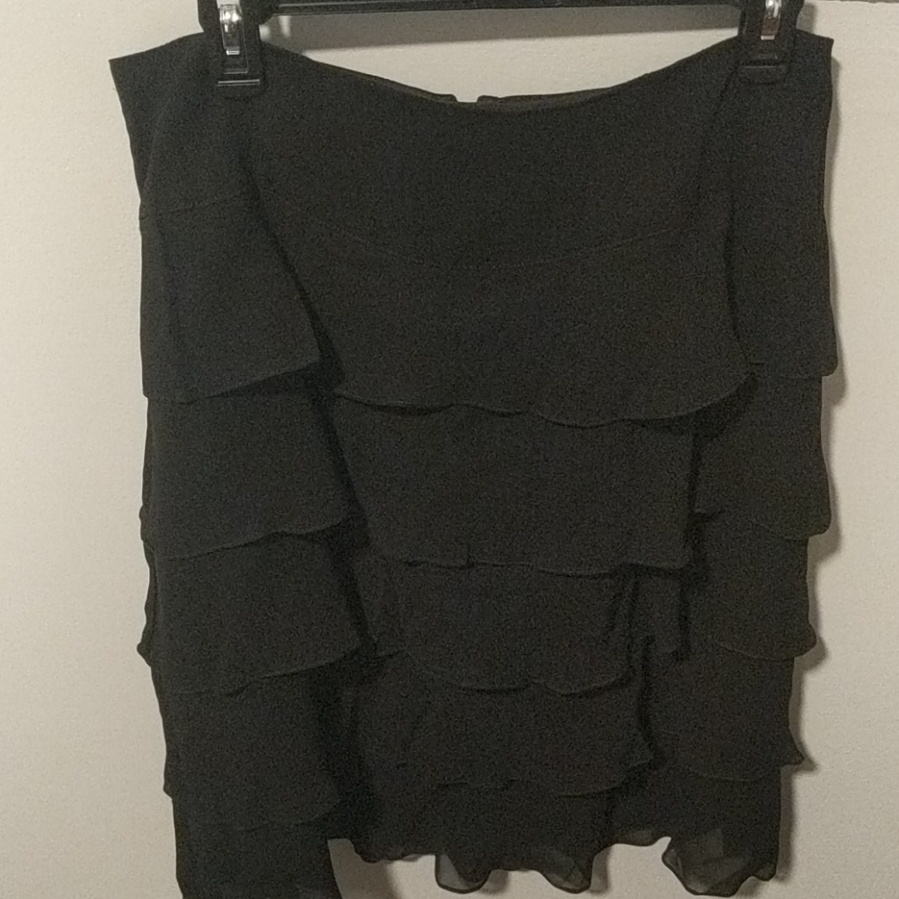 Tiered skirt